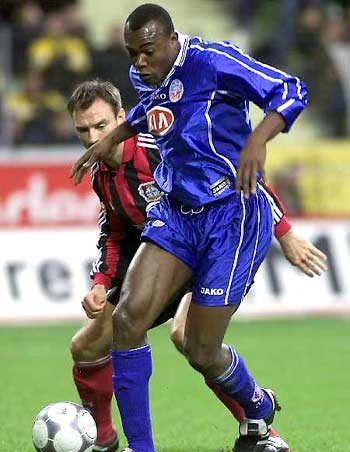 家的姿态在 家的姿态在